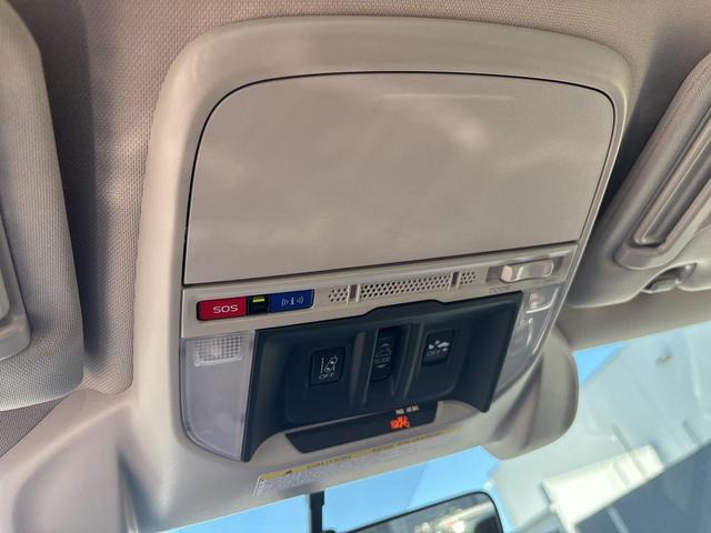 Photo of 2019 Crystal White Pearl Subaru Forester