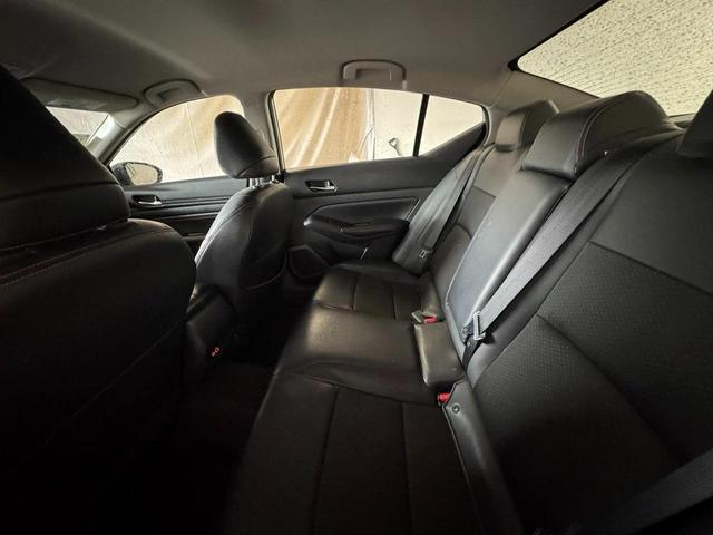 Photo of 2022 White Nissan Altima