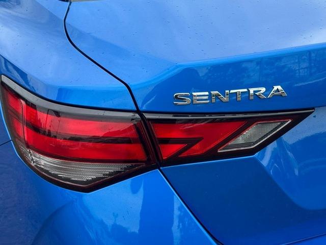 Photo of 2022 Electric Blue Metallic Nissan Sentra