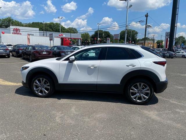 Photo of 2022 Snowflake White Pearl Mazda CX-30