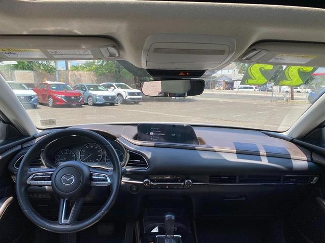 Photo of 2022 Snowflake White Pearl Mazda CX-30