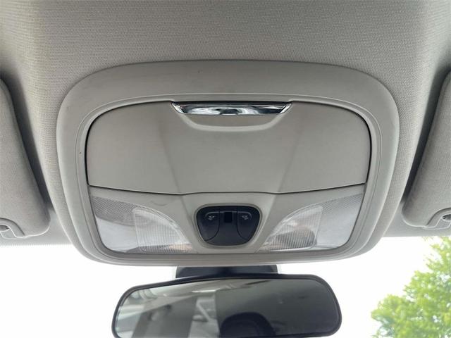 Photo of 2019 Diamond Black Jeep Cherokee