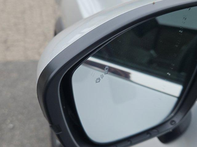 Photo of 2025 Brilliant Silver Metallic Nissan Pathfinder