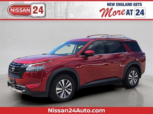 Photo of 2023 Scarlet Ember Nissan Pathfinder