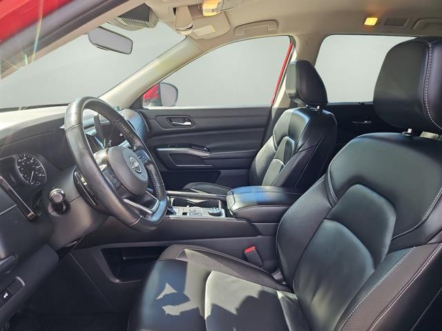 Photo of 2023 Scarlet Ember Nissan Pathfinder