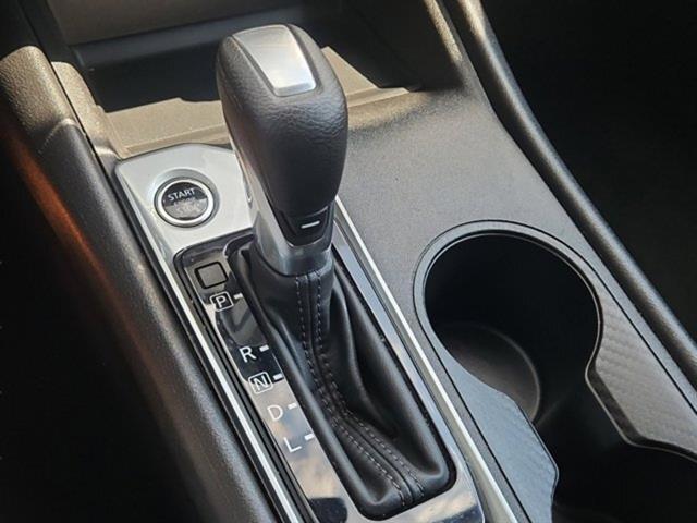 Photo of 2023 Black Nissan Altima