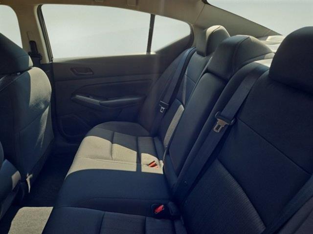 Photo of 2023 Black Nissan Altima