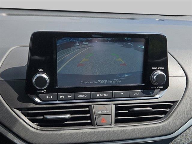 Photo of 2023 Black Nissan Altima