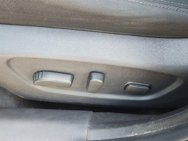 Photo of 2018 Caspian Blue Nissan Rogue