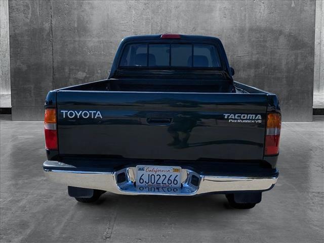 Photo of 2000 Imperial Jade Mica Toyota Tacoma