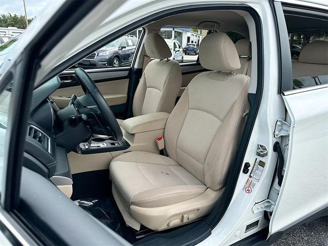 Photo of 2019 Crystal White Pearl Subaru Outback