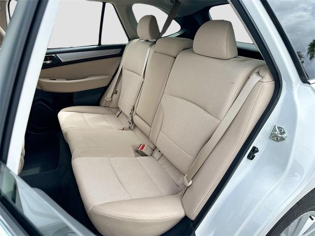 Photo of 2019 Crystal White Pearl Subaru Outback