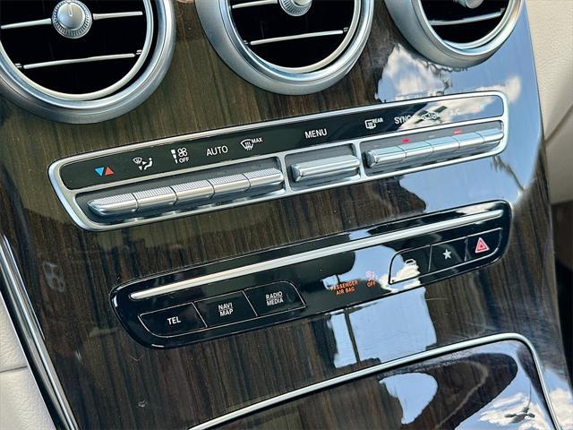 Photo of 2021 White Mercedes-Benz GLC 300