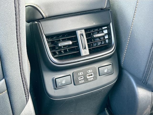 Photo of 2023 Ice Silver Subaru Outback