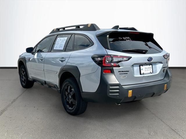 Photo of 2023 Ice Silver Subaru Outback