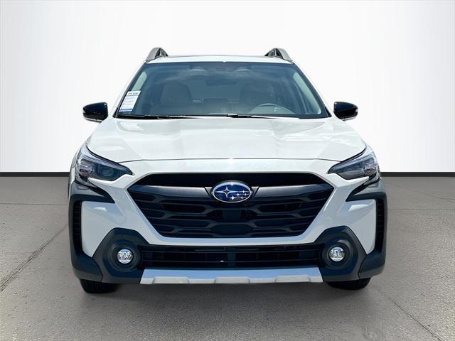 Photo of 2025 White Pearl Subaru Outback