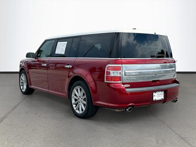 Photo of 2019 Ruby Red Metallic Ford Flex