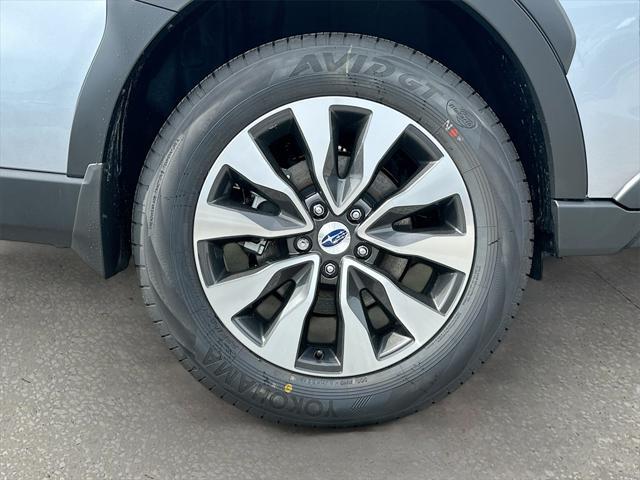 Photo of 2025 Silver Metallic Subaru Outback