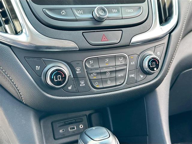 Photo of 2020 Silver Ice Metallic Chevrolet Equinox