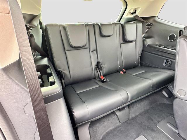 Photo of 2025 Magnetite Gray Metallic Subaru Ascent