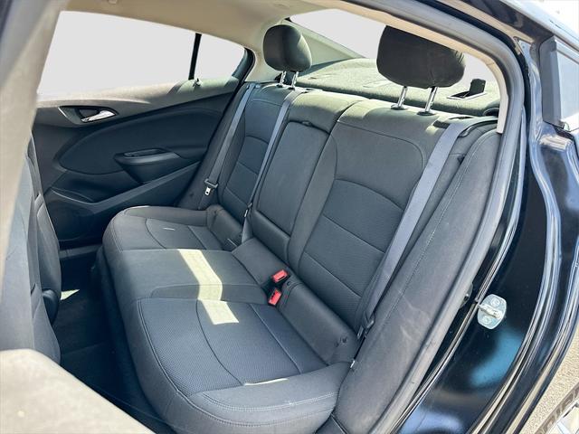 Photo of 2017 Black Metallic Chevrolet Cruze