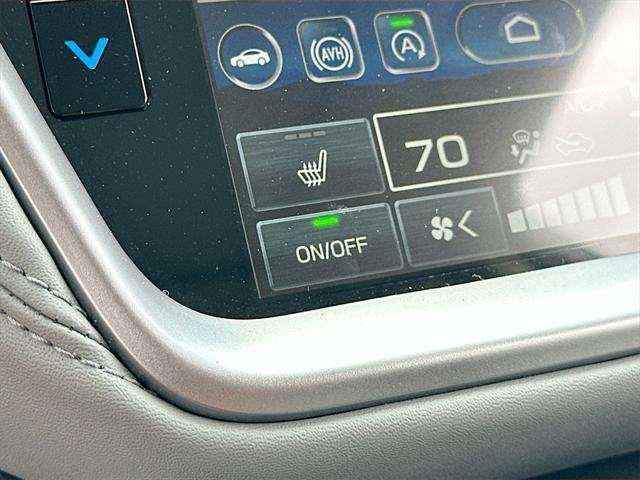 Photo of 2025 Magnetite Gray Metallic Subaru Outback