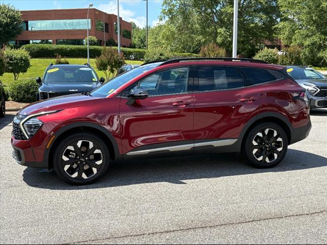Photo of 2024 Dawning Red Kia Sportage