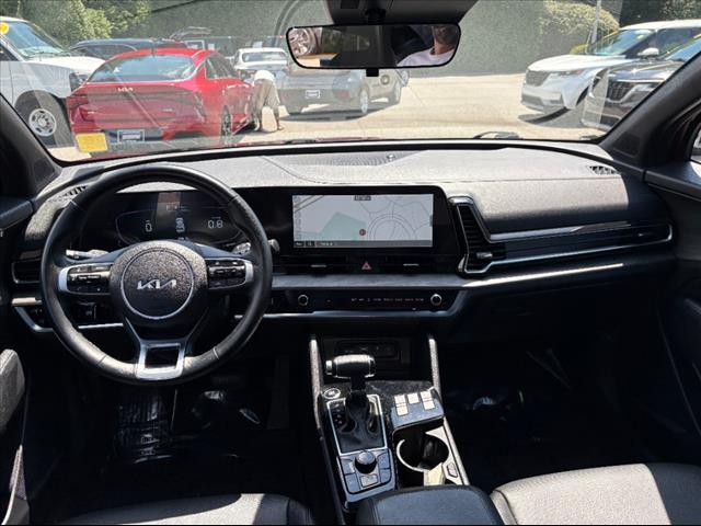 Photo of 2024 Dawning Red Kia Sportage