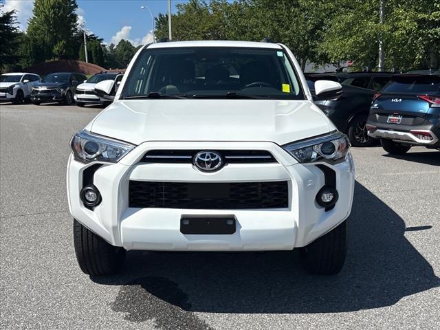 Photo of 2022 White Toyota 4Runner