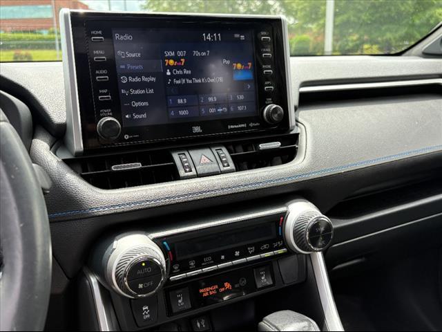 Photo of 2019 Silver Sky Metallic w/Black Roof Toyota RAV4 Hybrid