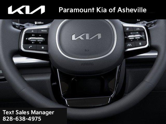 Photo of 2026 Ivory Silver Kia Carnival