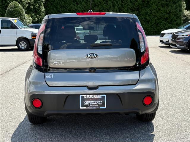 Photo of 2018 Titanium Gray Kia Soul