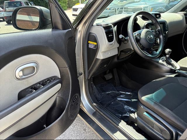 Photo of 2018 Titanium Gray Kia Soul
