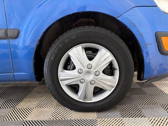 Photo of 2009 Sapphire Blue Kia Rio