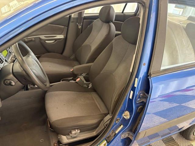 Photo of 2009 Sapphire Blue Kia Rio