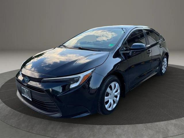 Photo of 2023 Black Toyota Corolla Hybrid