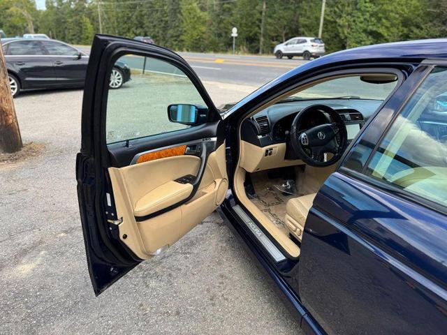 Photo of 2006 Black Acura TL