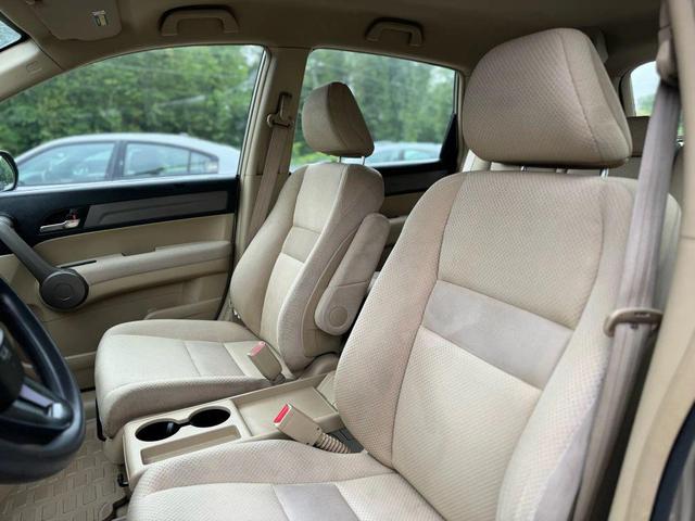 Photo of 2008 Gold Honda CR-V