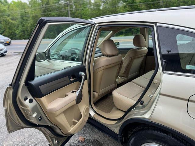 Photo of 2008 Gold Honda CR-V