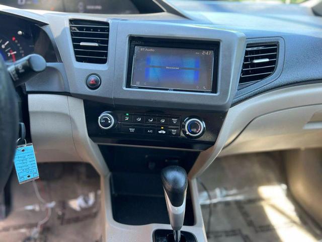 Photo of 2012 Gray Honda Civic