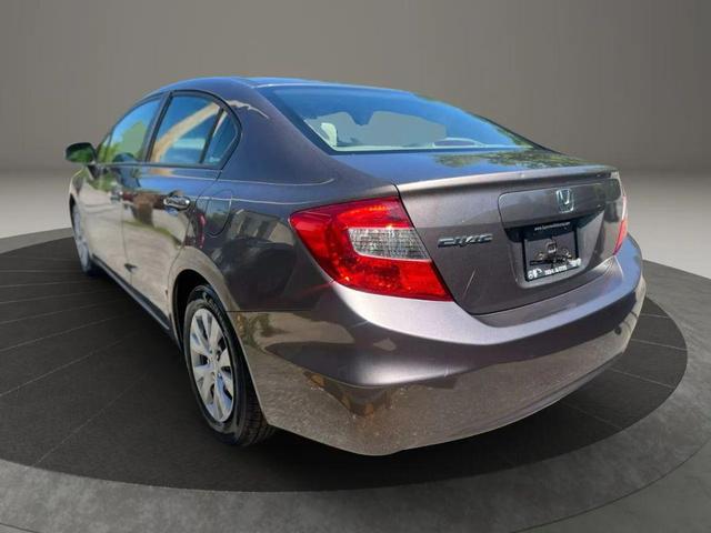 Photo of 2012 Gray Honda Civic