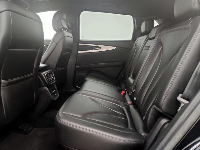 Photo of 2018 Black Lincoln MKX