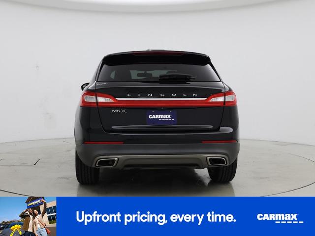 Photo of 2018 Black Lincoln MKX