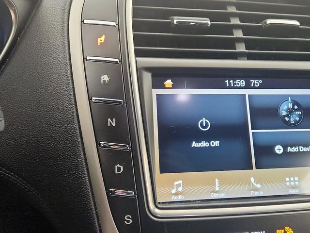 Photo of 2018 Black Lincoln MKX