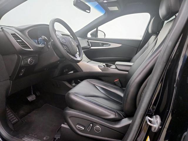 Photo of 2018 Black Lincoln MKX