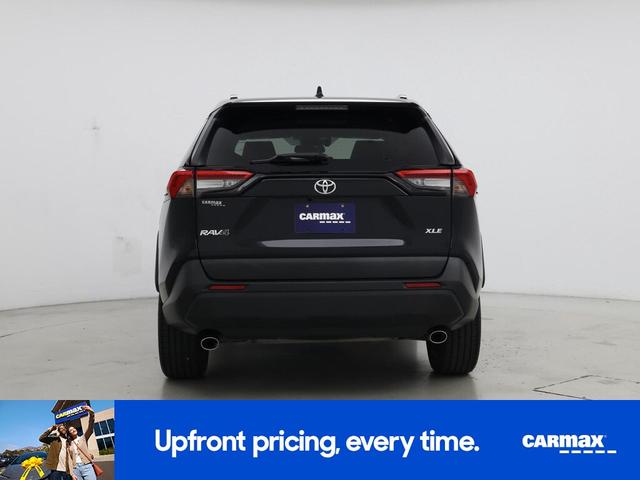 Photo of 2021 Black Toyota RAV4