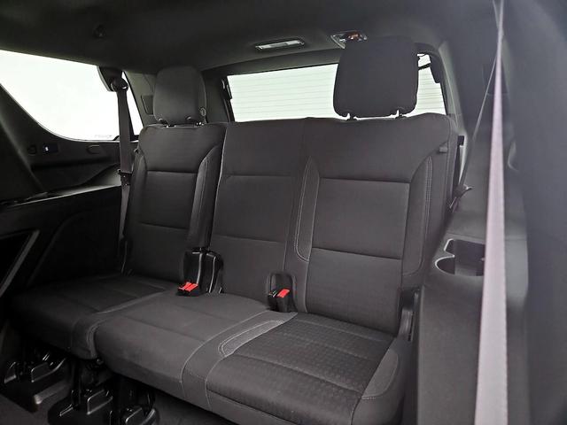 Photo of 2023 White Chevrolet Tahoe