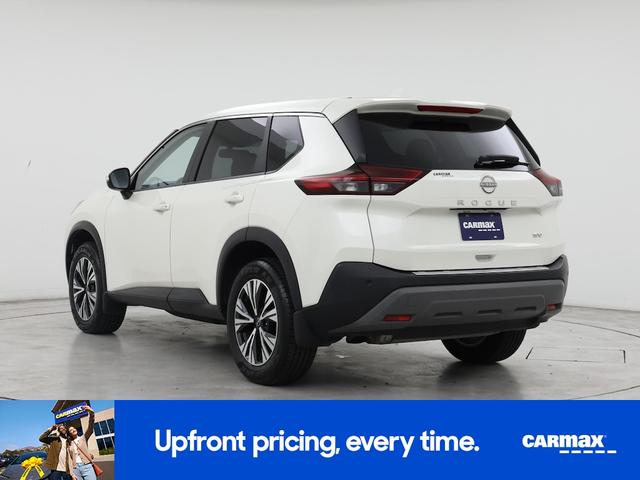 Photo of 2023 White Nissan Rogue