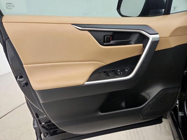 Photo of 2023 Black Toyota RAV4