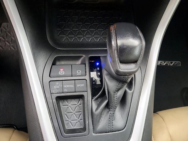 Photo of 2023 Black Toyota RAV4